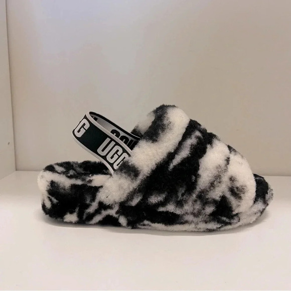 UGG Fluff Yeah Slide Marble Slipper Sandal in Black and White cozy - Picture 4 of 10
